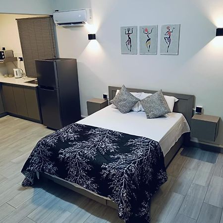 Vh Studios Flic en Flac ภายนอก รูปภาพ